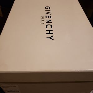 GIVENCHY RUNNING SNEAKERS